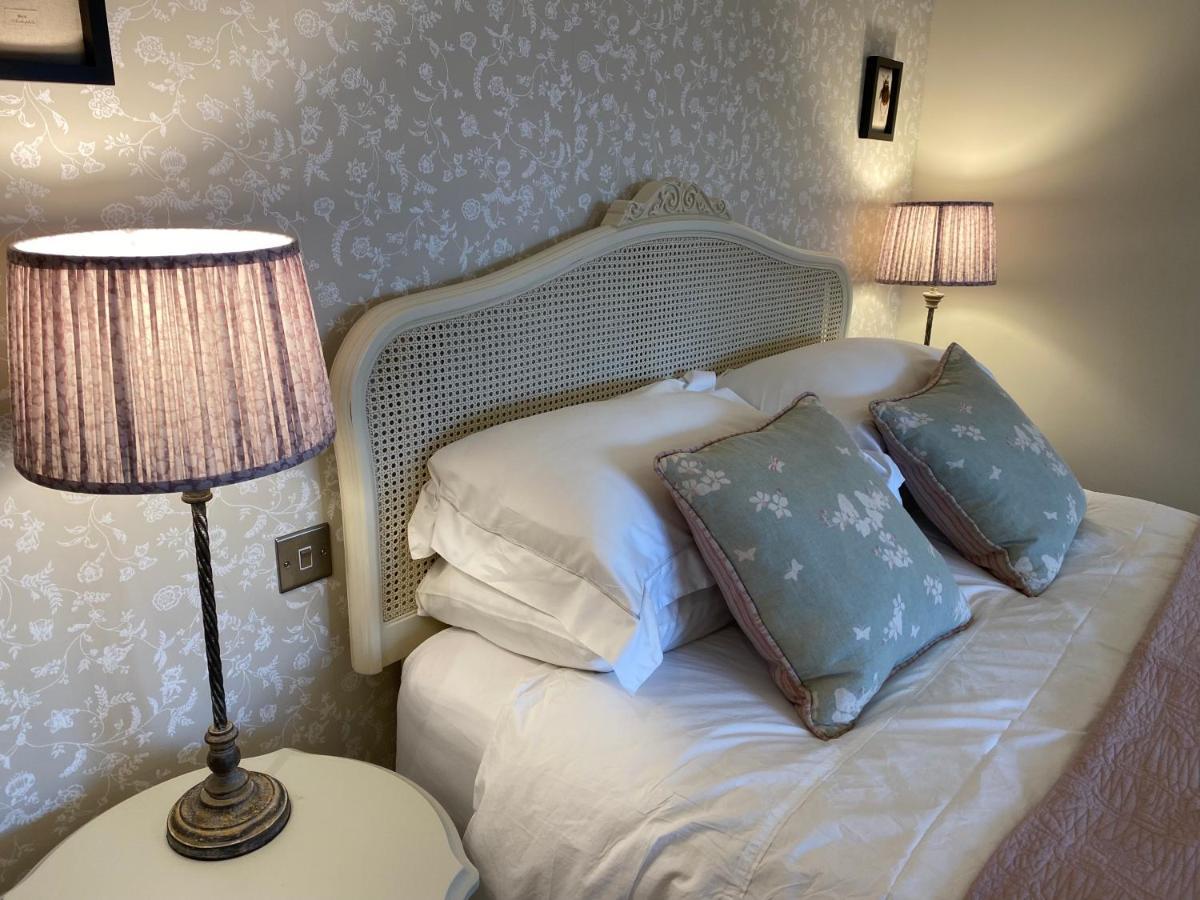 Cwmbach Lodge Luxury B&B Glasbury 外观 照片